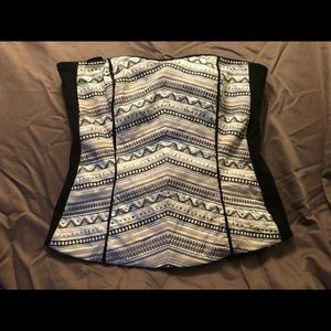 White House Black Market Black/White Corset Top